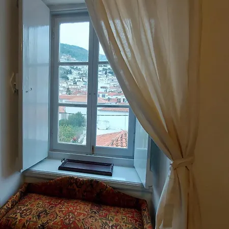 Danae Port House Apartment *